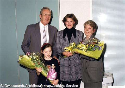 8b\cac27a-53dd-4f94-a257-bc8a5f588ca1.jpg