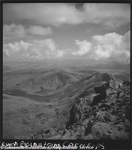 1e\19c2cb-cc0b-4e07-a861-a3caab7f64a5.jpg